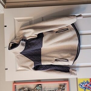 Abercrombie and Fitch fleece M